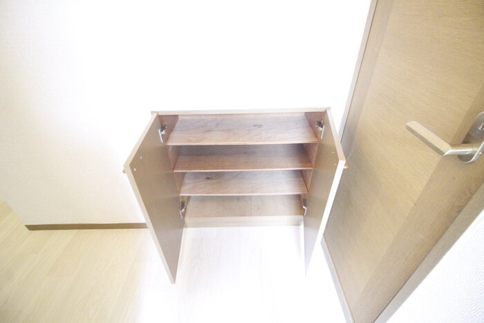 物件内観写真20　(靴箱)