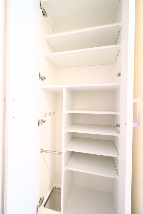 物件内観写真19　(靴箱)