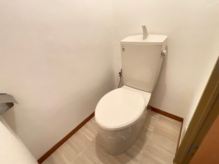 物件内観写真13　(トイレ)