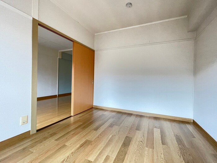 物件内観写真17　(居室)