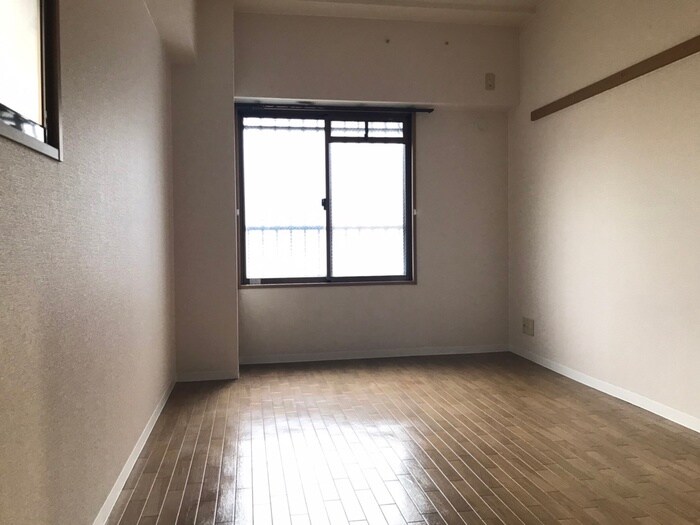 物件内観写真12　(居室)