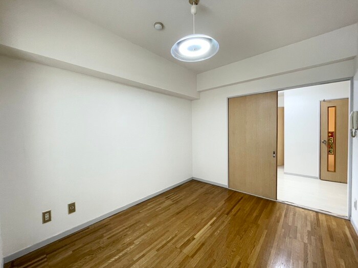 物件内観写真11　(居室)