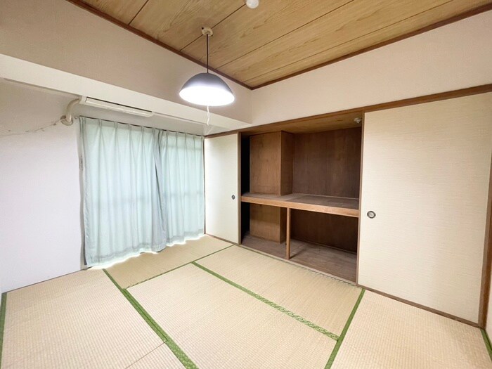 物件内観写真12　(居室)