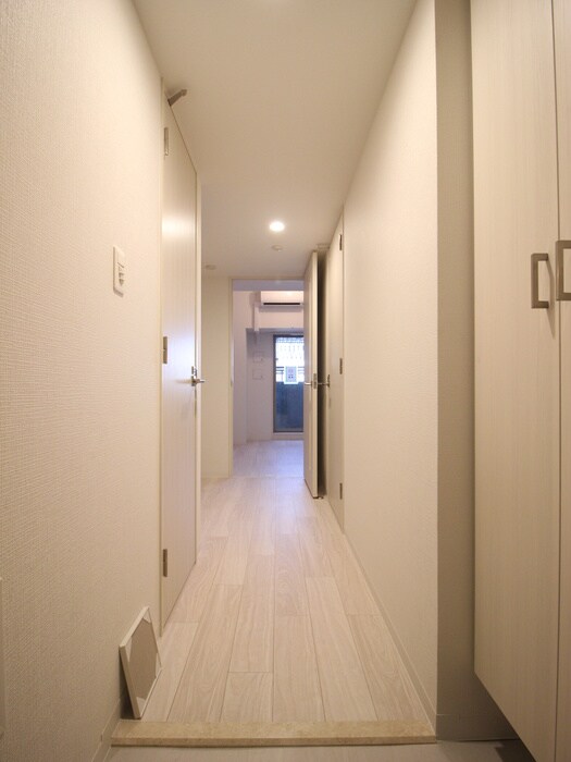 物件内観写真21　(廊下)