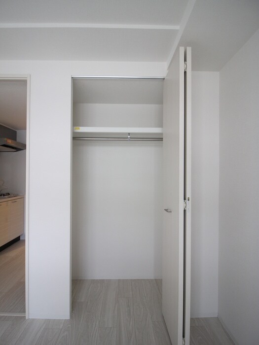 物件内観写真8　(収納)