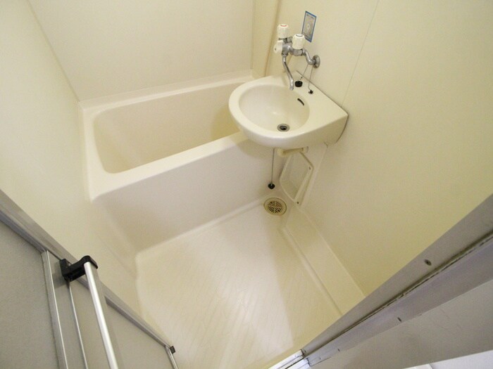 物件内観写真10　(バス／シャワールーム等)