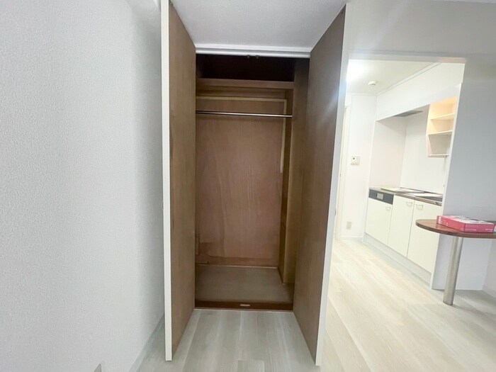 物件内観写真11　(収納)