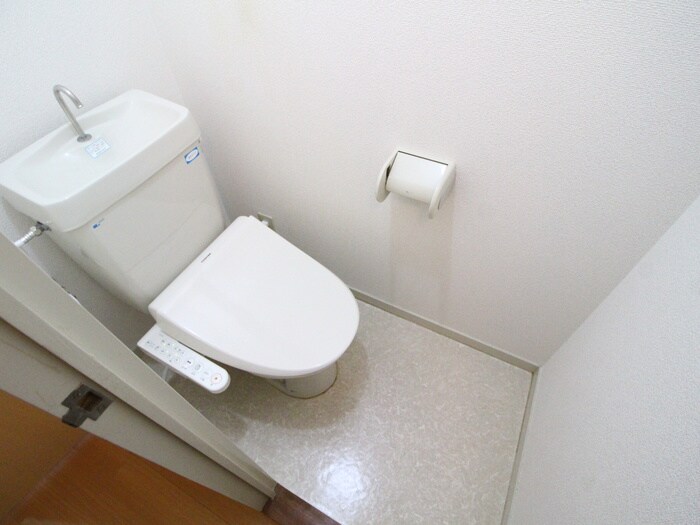 物件内観写真12　(トイレ)