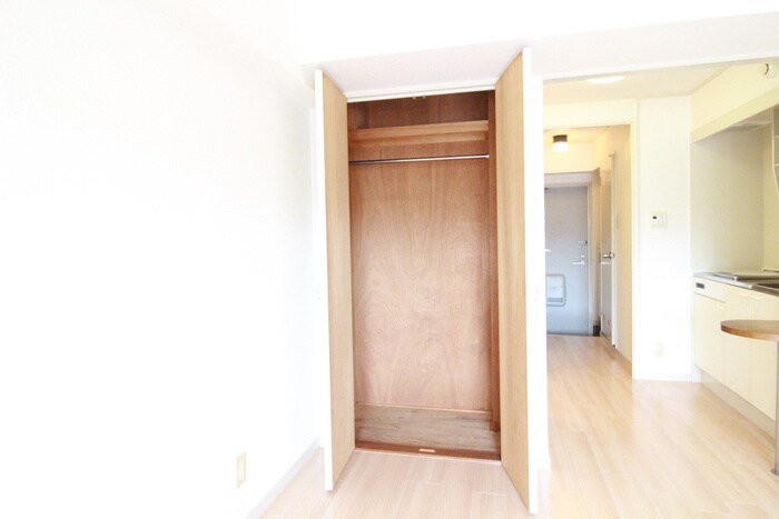 物件内観写真13　(収納)