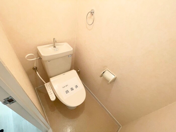 物件内観写真14　(トイレ)