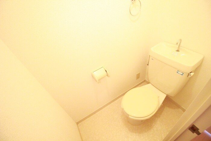 物件内観写真16　(トイレ)