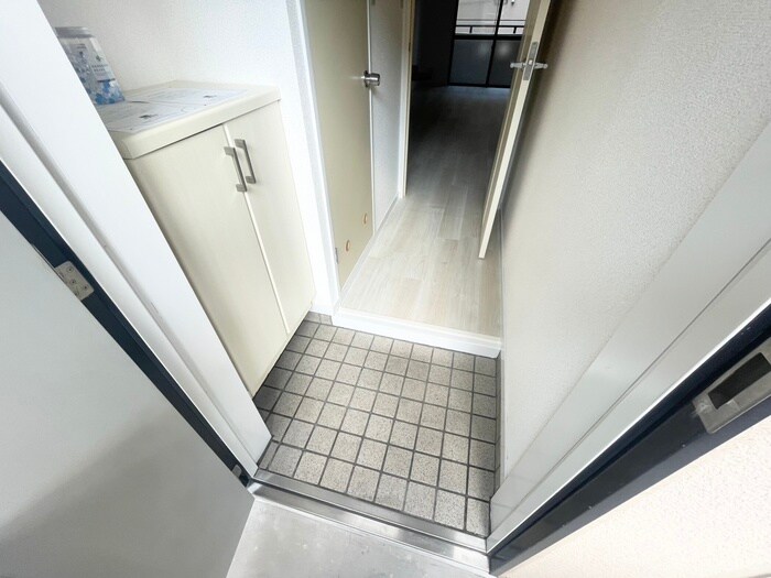 物件内観写真20　(玄関)