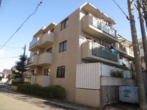 パ－クノヴァ藤里外観写真