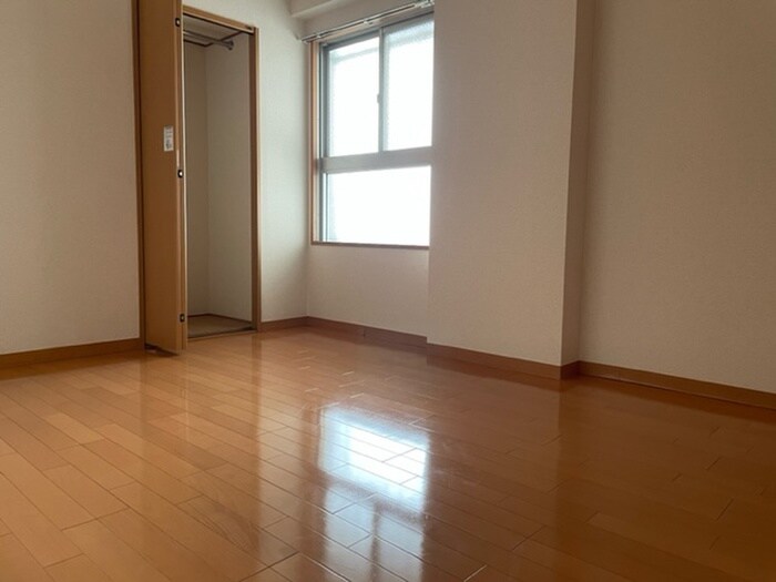 物件内観写真16　(居室)