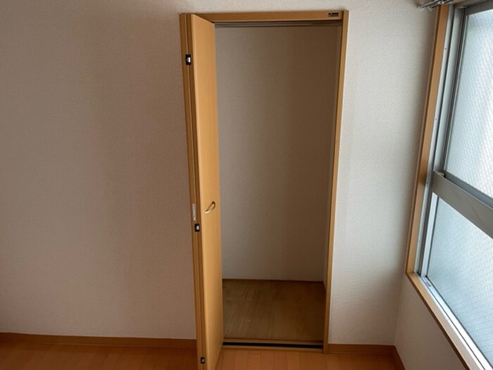 物件内観写真17　(収納)