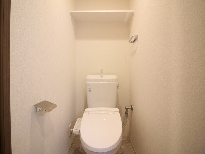 物件内観写真14　(トイレ)