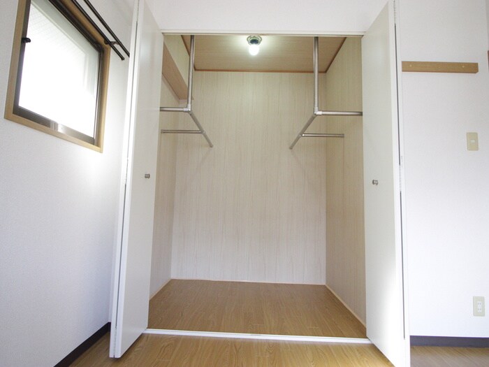 物件内観写真9　(収納)