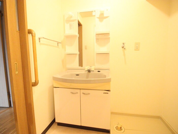 物件内観写真14　(洗面)