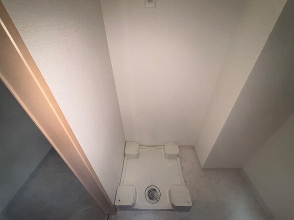 洗濯機置場