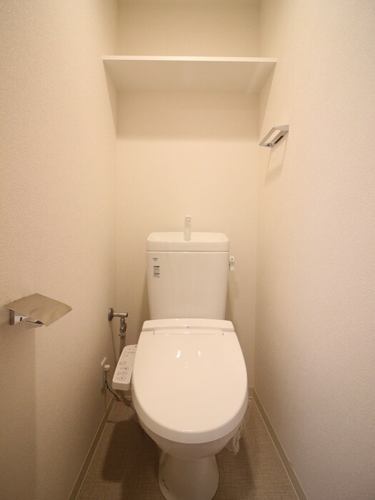 物件内観写真12　(トイレ)