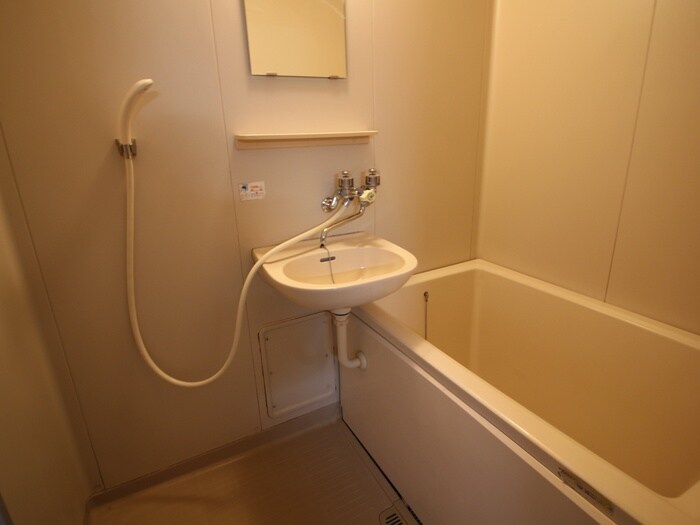 物件内観写真10　(バス／シャワールーム等)