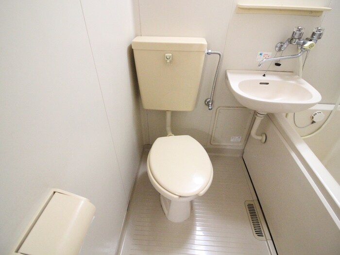 物件内観写真13　(トイレ)