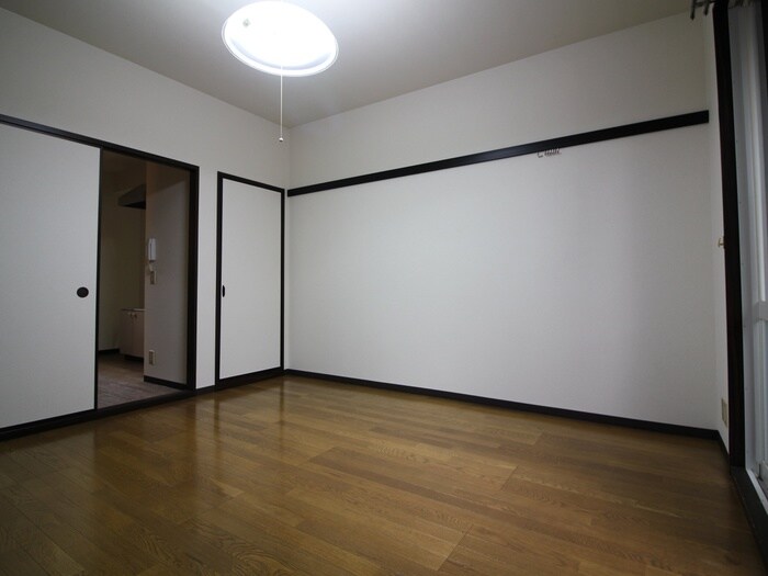 物件内観写真16　(居室)