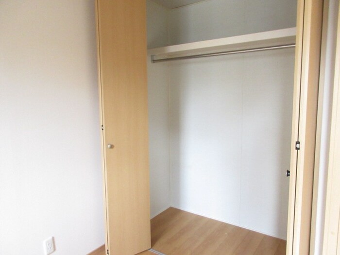 物件内観写真9　(収納)