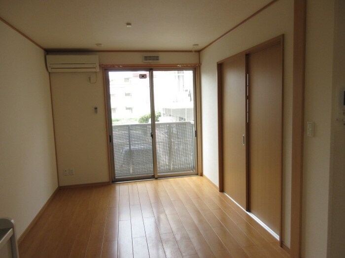 物件内観写真22　(居室)