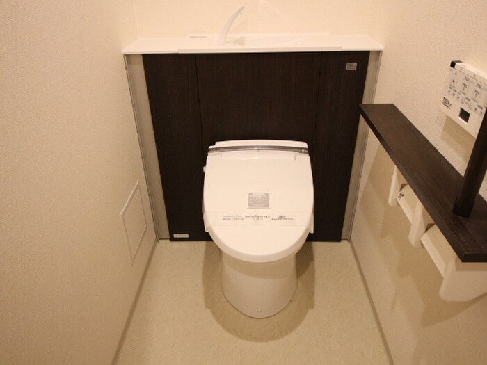 物件内観写真11　(トイレ)