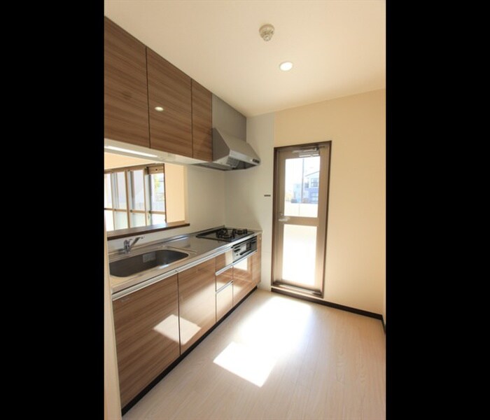 物件内観写真5　(キッチン)