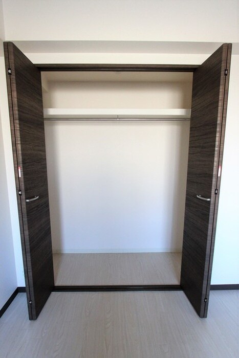 物件内観写真10　(収納)