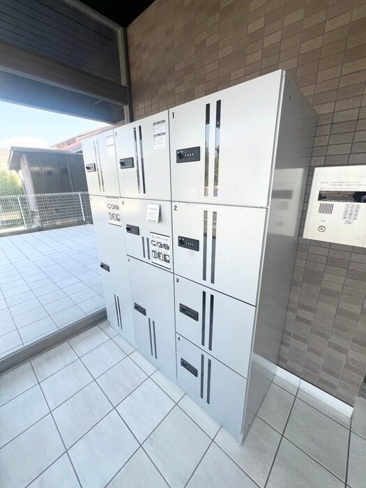 物件外観写真6　(建物設備)