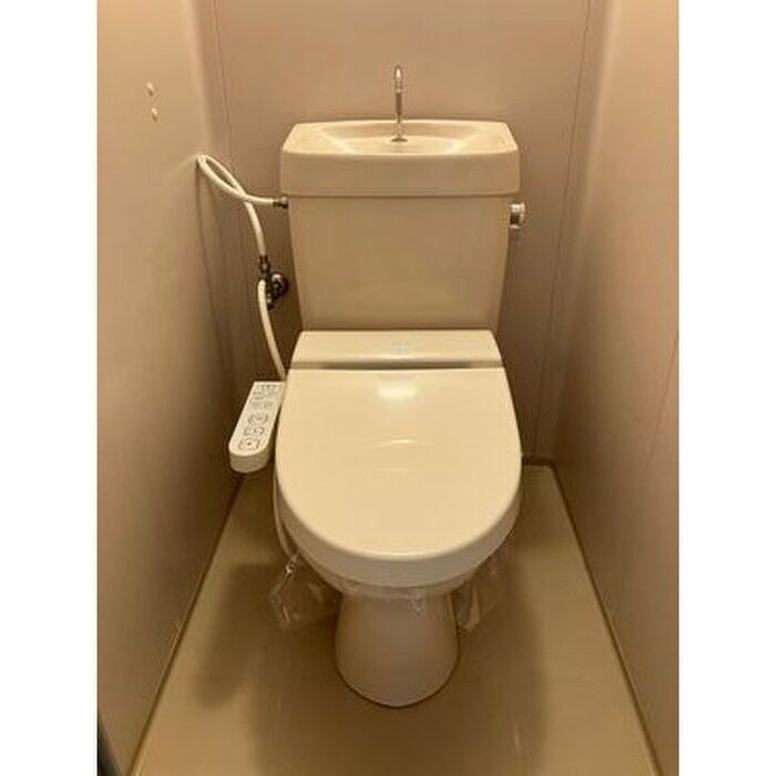 物件内観写真11　(トイレ)