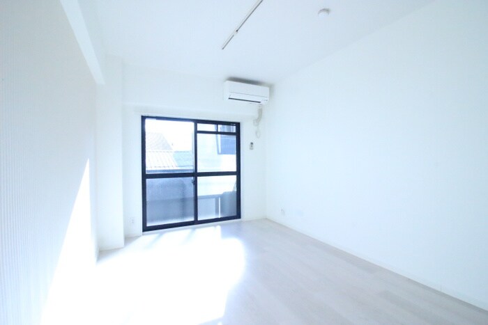 物件内観写真15　(居室)