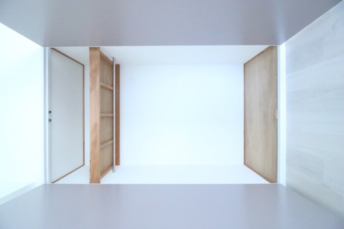 物件内観写真18　(収納)