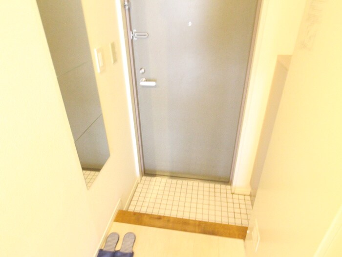 物件内観写真19　(玄関)