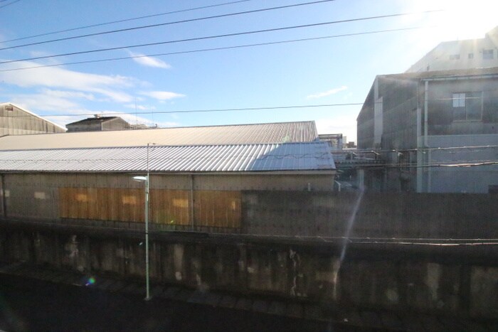 物件内観写真22　(室内からの展望)