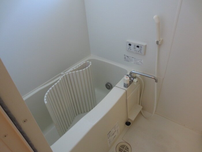 物件内観写真14　(バス／シャワールーム等)