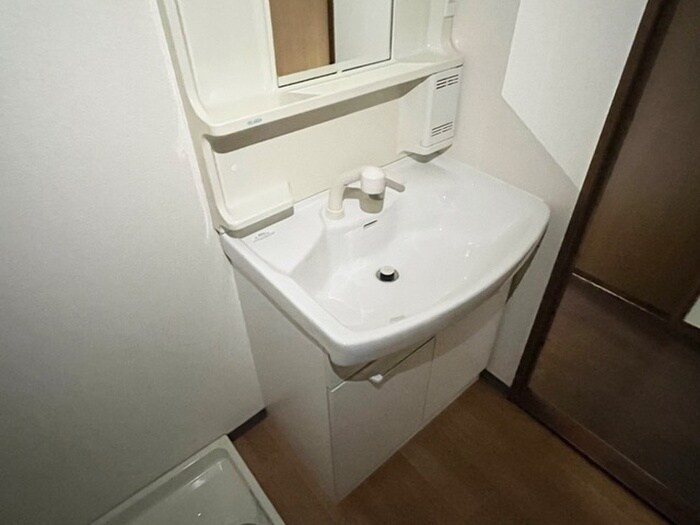 物件内観写真10　(洗面)