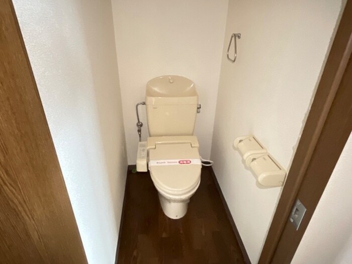 物件内観写真11　(トイレ)