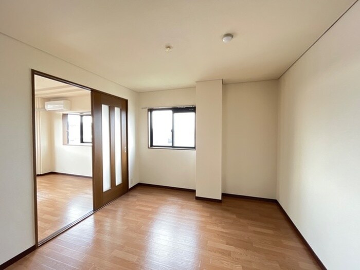 物件内観写真14　(居室)