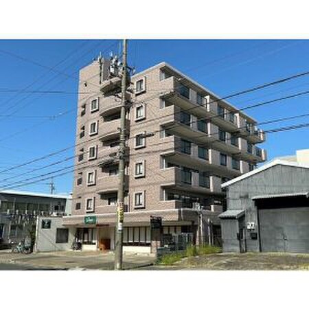 ファ－レ荒子外観写真