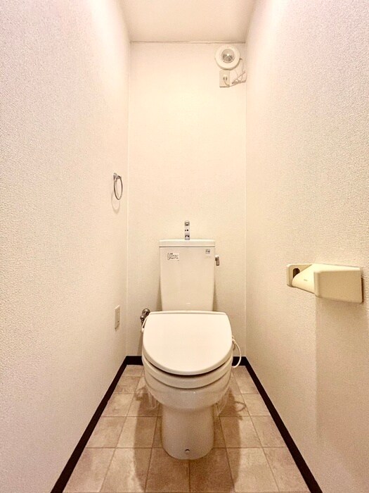 物件内観写真15　(トイレ)