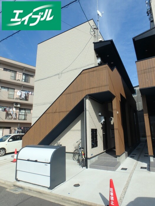 物件外観写真2　(外観写真)