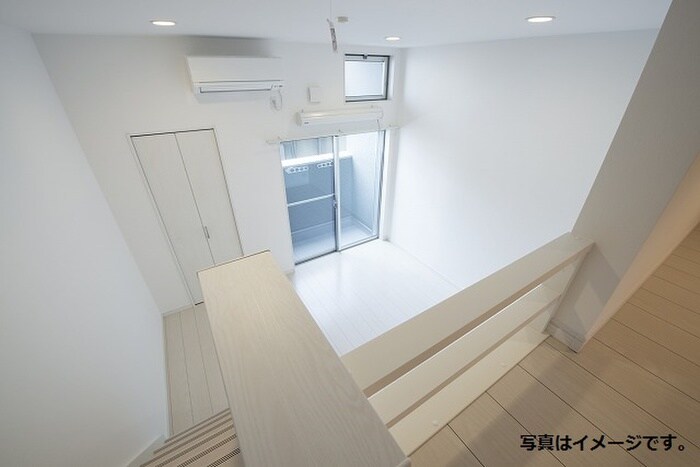 物件内観写真12　(廊下)