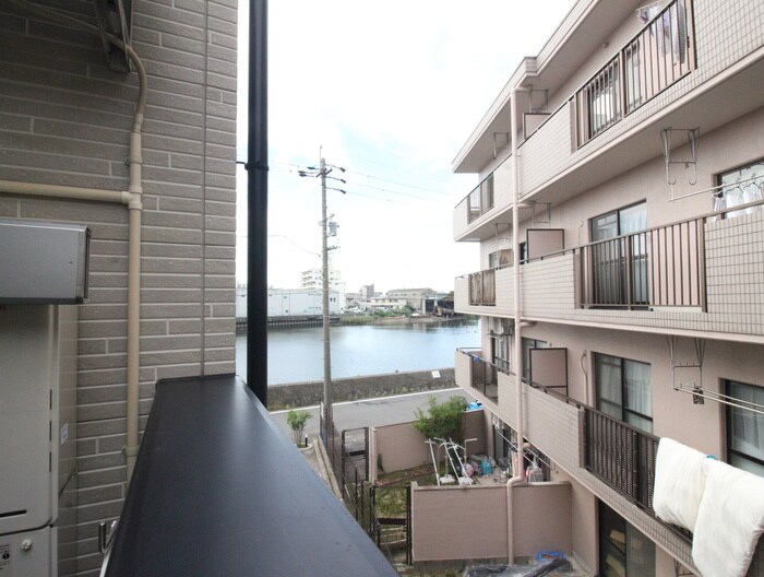 物件内観写真19　(室内からの展望)