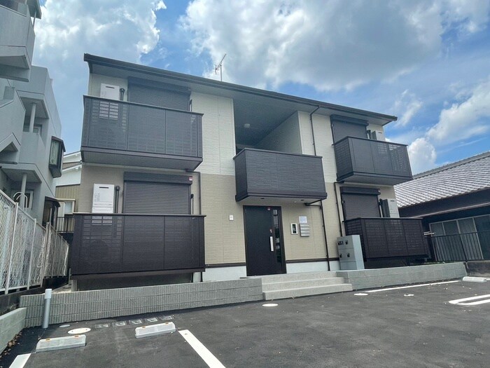 物件外観写真2　(外観写真)