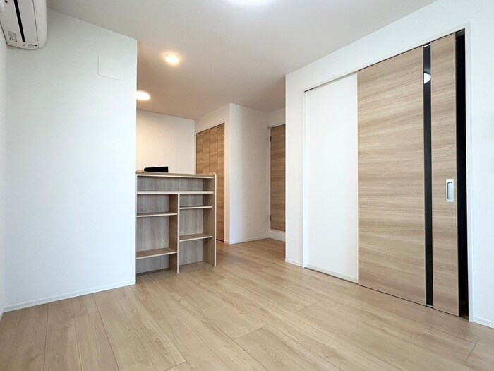 物件内観写真7　(居室)