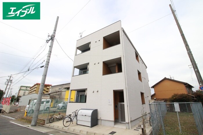 物件外観写真1　(外観写真)